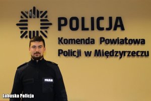 policjant Krystian Kryś