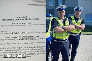list gratulacyjny oraz policjanci